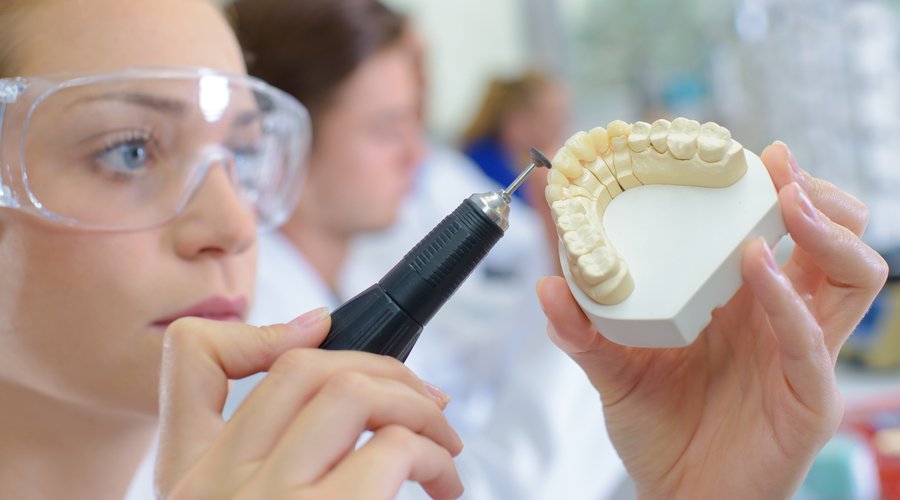 Protesis dentals